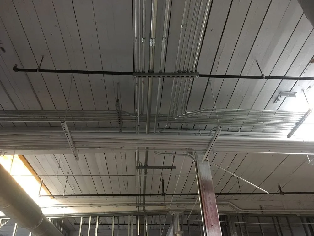 Slide of Alex Valley Electrician