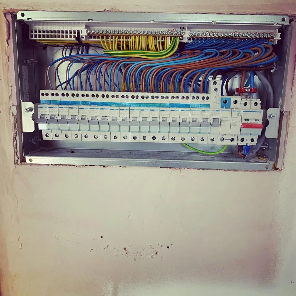 Slide of Alexander Electric