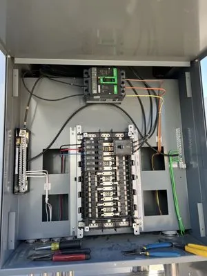 Alexander Electric Work Logo