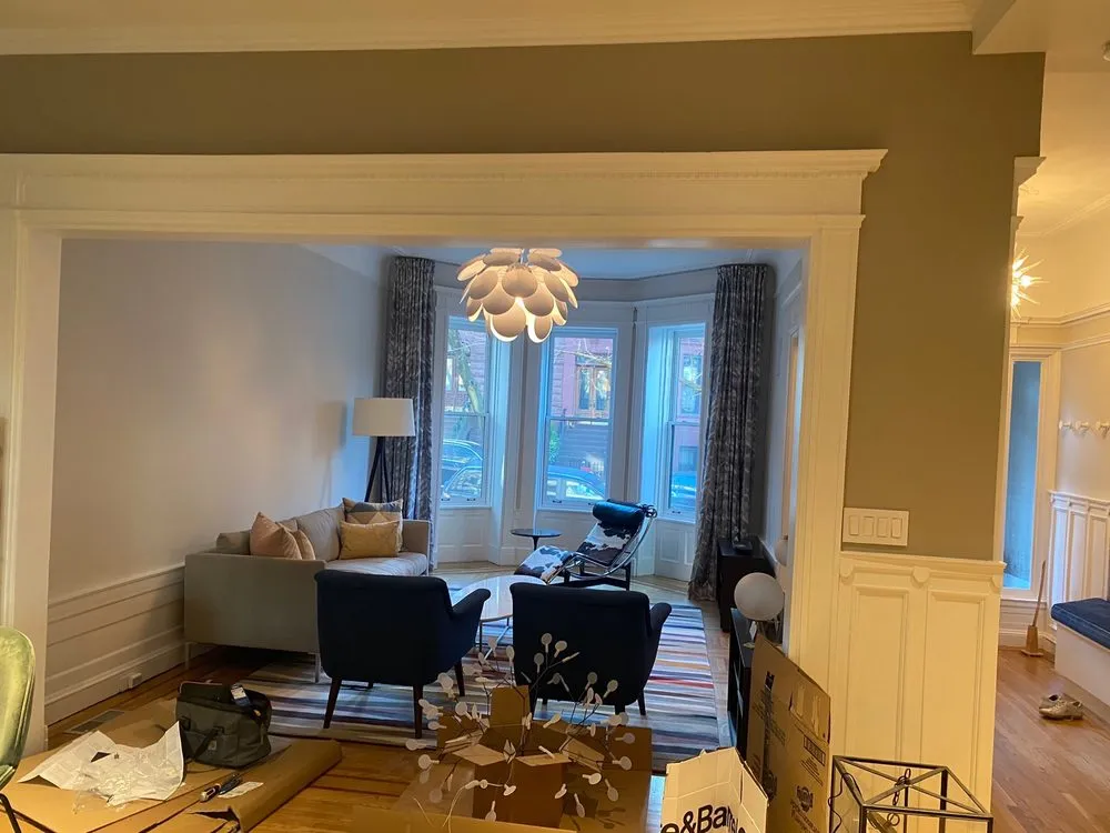 Slide of Alex's Handyman Services