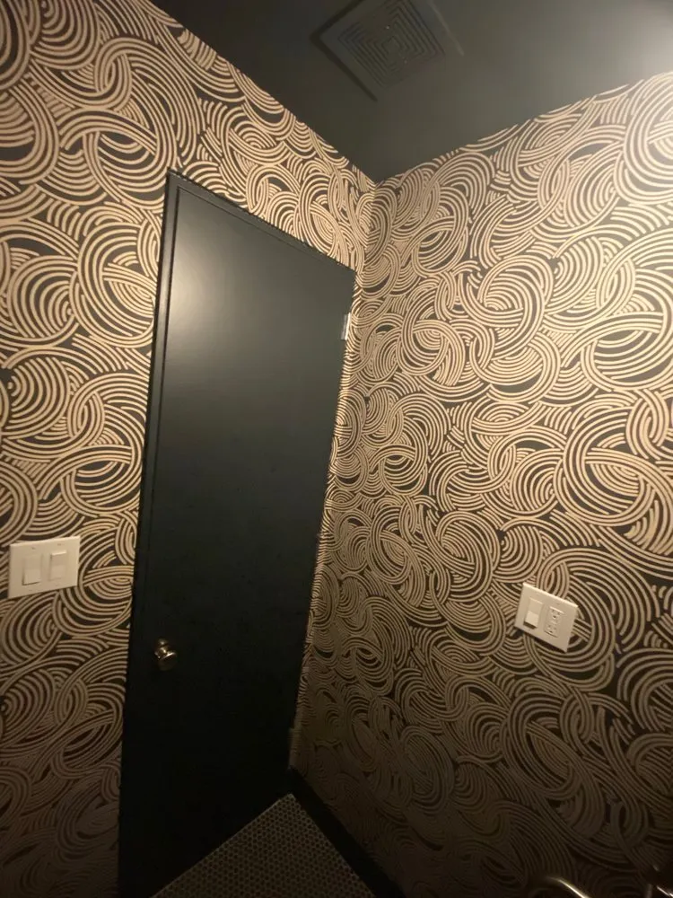 Slide of Alex's Handyman Services