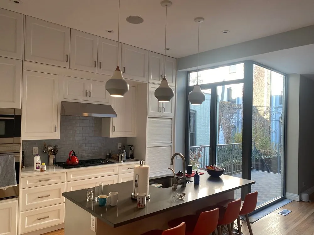 Slide of Alex's Handyman Services