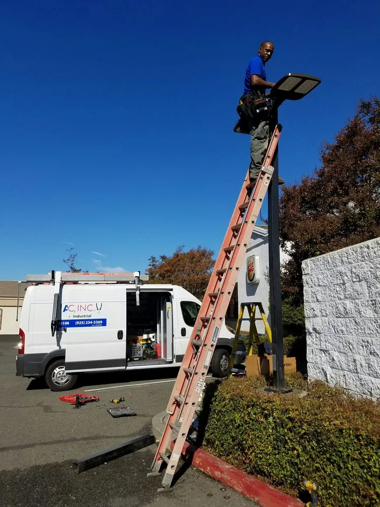 Slide of Alfa Electric