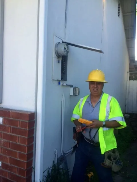 Slide of Alfa Experts Electrical