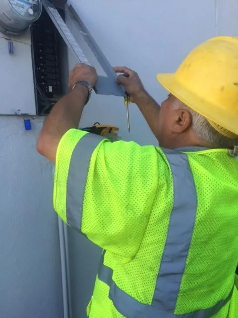 Slide of Alfa Experts Electrical