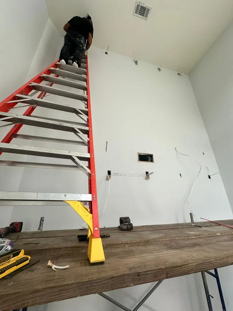 Slide of Alfa Y Omega Remodeling