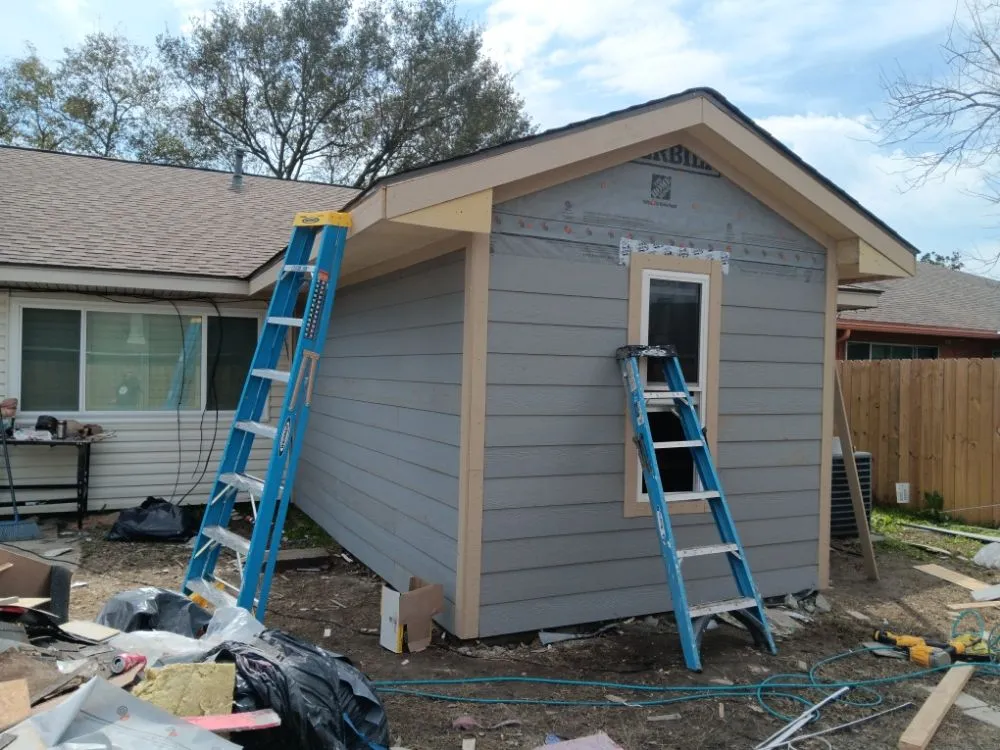 Emergency outlet and switch repair service in La Porte, TX - Alfa Y Omega Remodeling