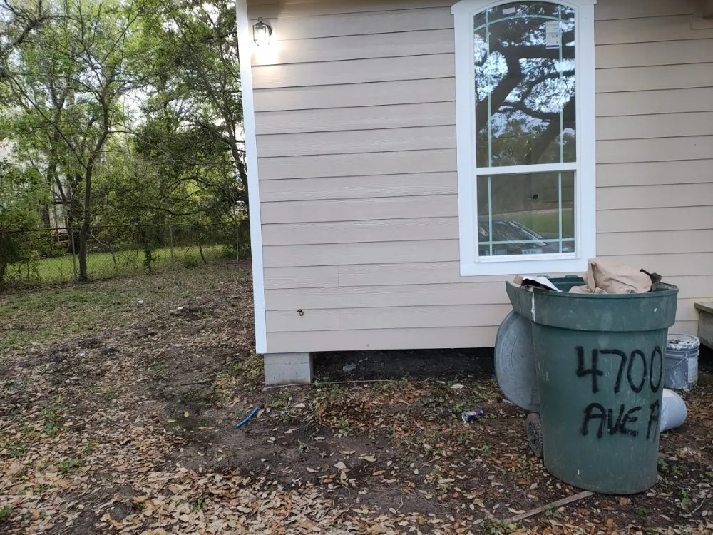 Professional electrical repair in La Porte, TX by Alfa Y Omega Remodeling