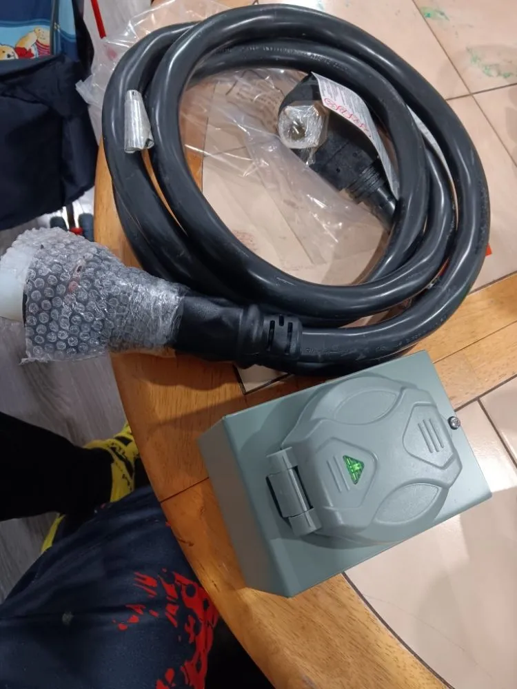 Affordable emergency electrical service experts serving La Porte, TX - Alfa Y Omega Remodeling