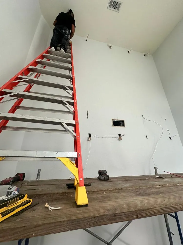 Slide of Alfa Y Omega Remodeling