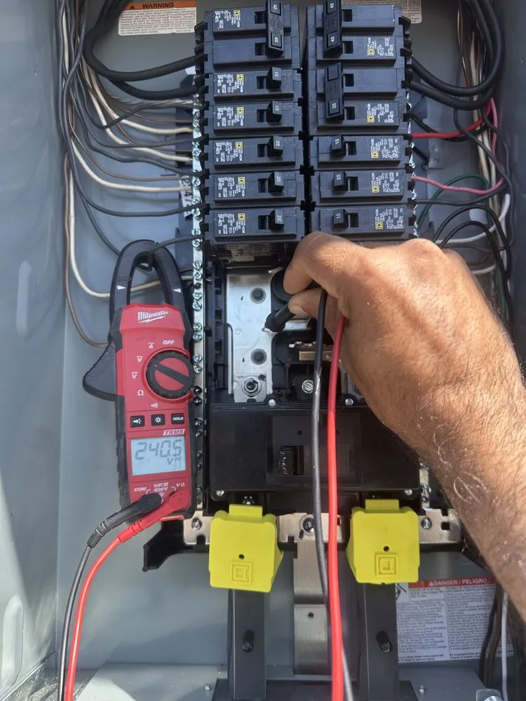 Slide of Alfaro Electrical Service