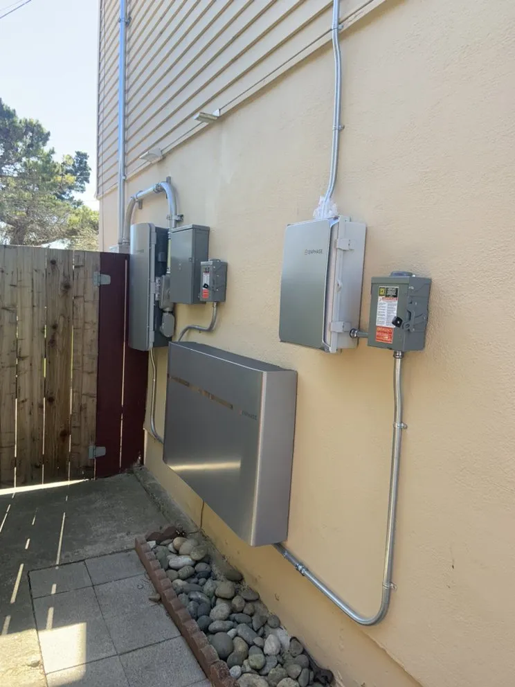 Slide of Alfaro Electrical Service