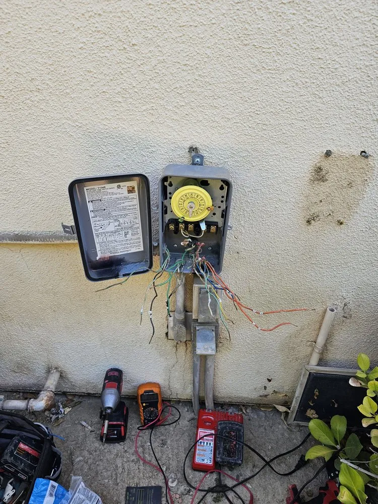 Trusted electrical service for homes in wiring installation, by