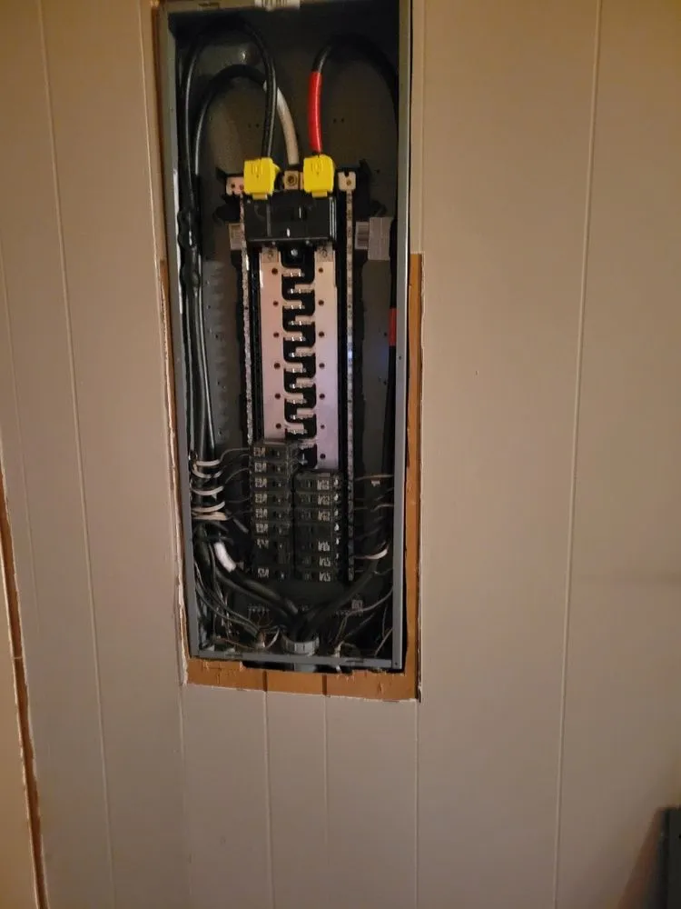 Slide of Alfredo Electric