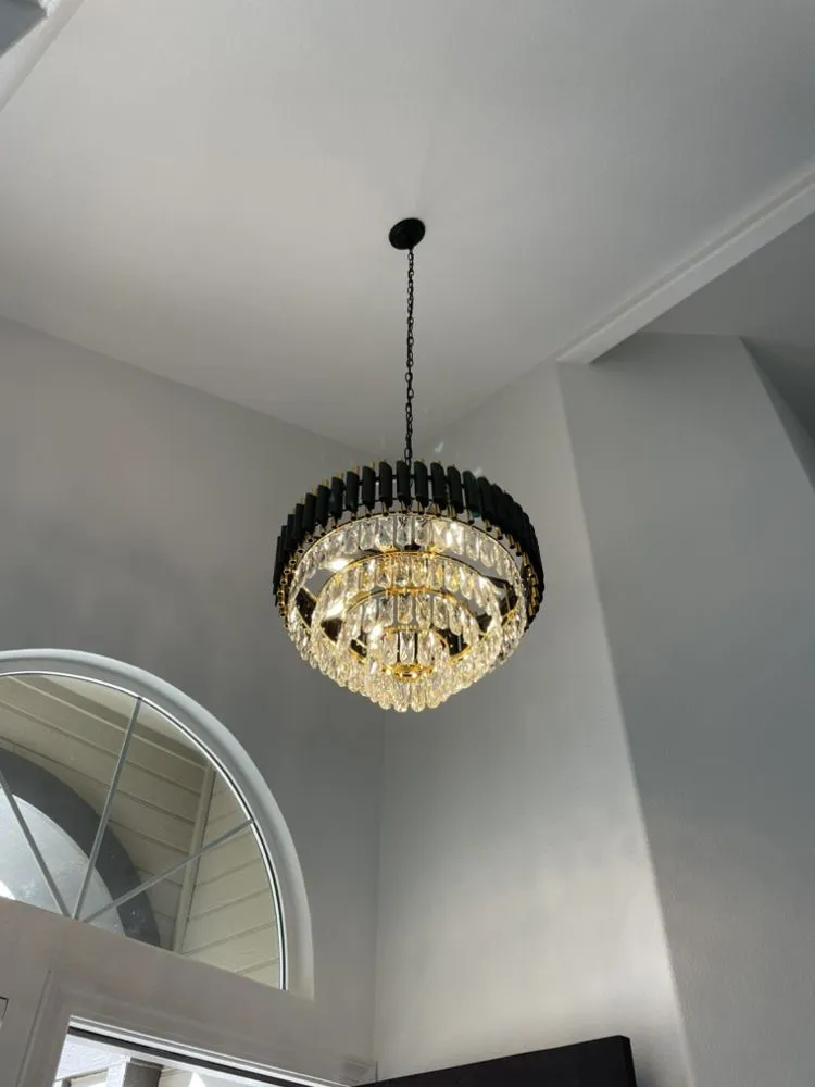 Professional electrician providing electrical repair in Arden-Arcade, CA - Ali Electric