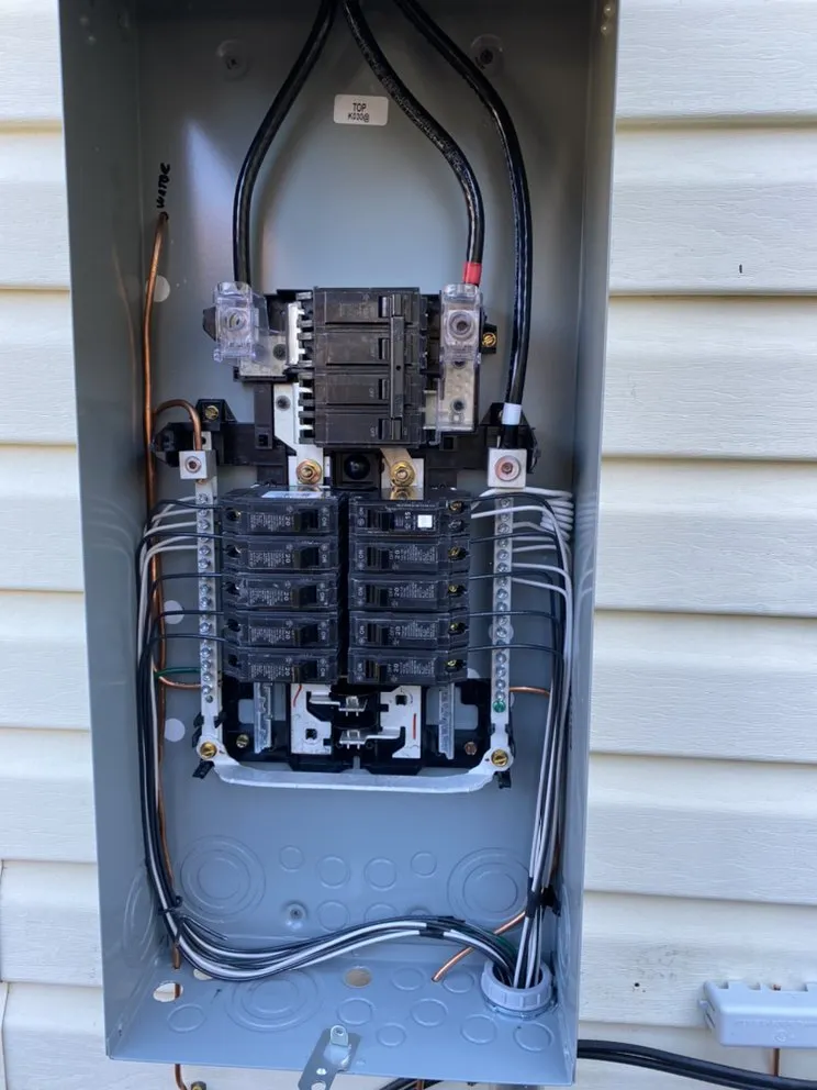 Slide of Alina Electrical Services