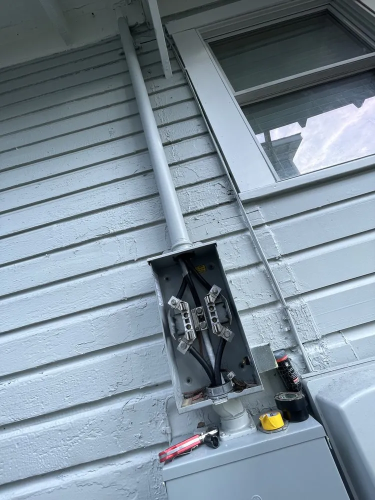 Slide of Alive365 Electric