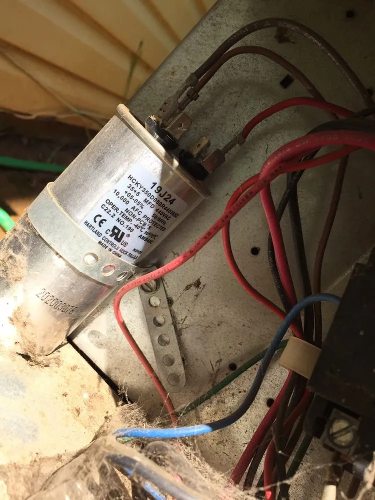 Slide of All 1 Tech Solutions