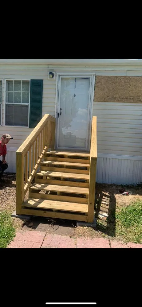 Slide of All Aces Home Renovations