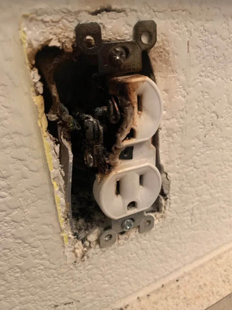 Slide of All City Electric