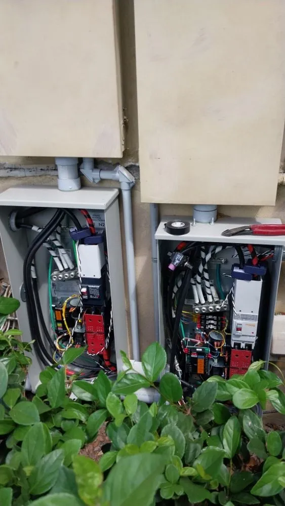 Emergency electrician providing wiring installation in Winter Havem, FL - All Electric