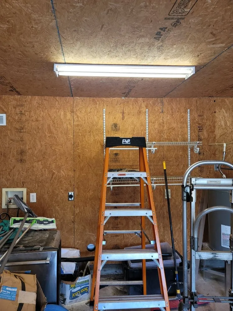 Professional electrician providing circuit breaker repair in Winter Havem, FL - All Electric