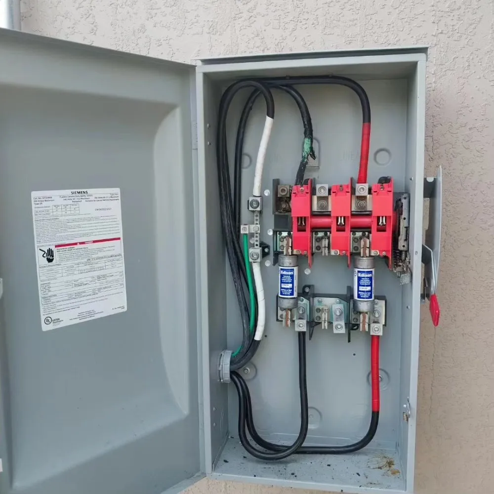 Certified electrician providing panel upgrade in Winter Havem, FL - All Electric