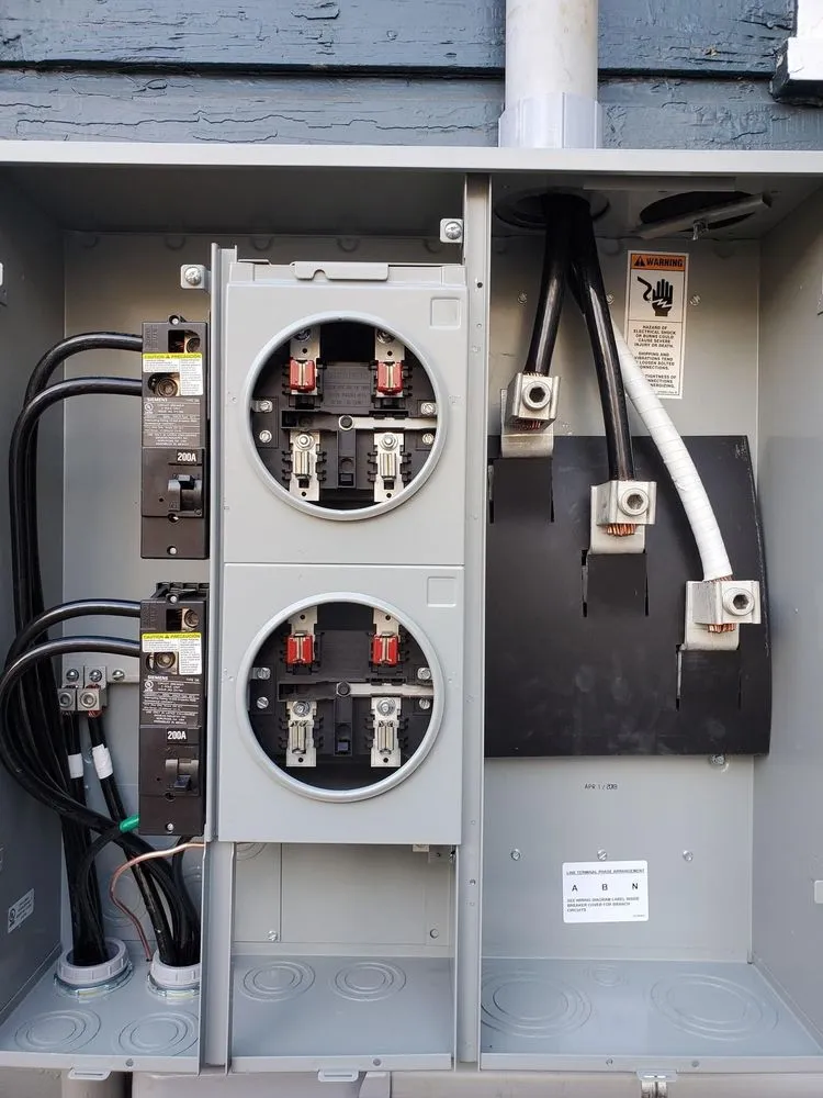 Slide of All In Electrical