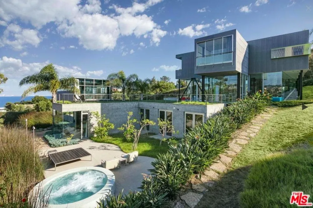 Slide of All In One Electric