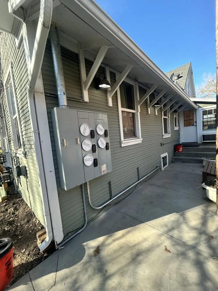 Slide of All In One Electric