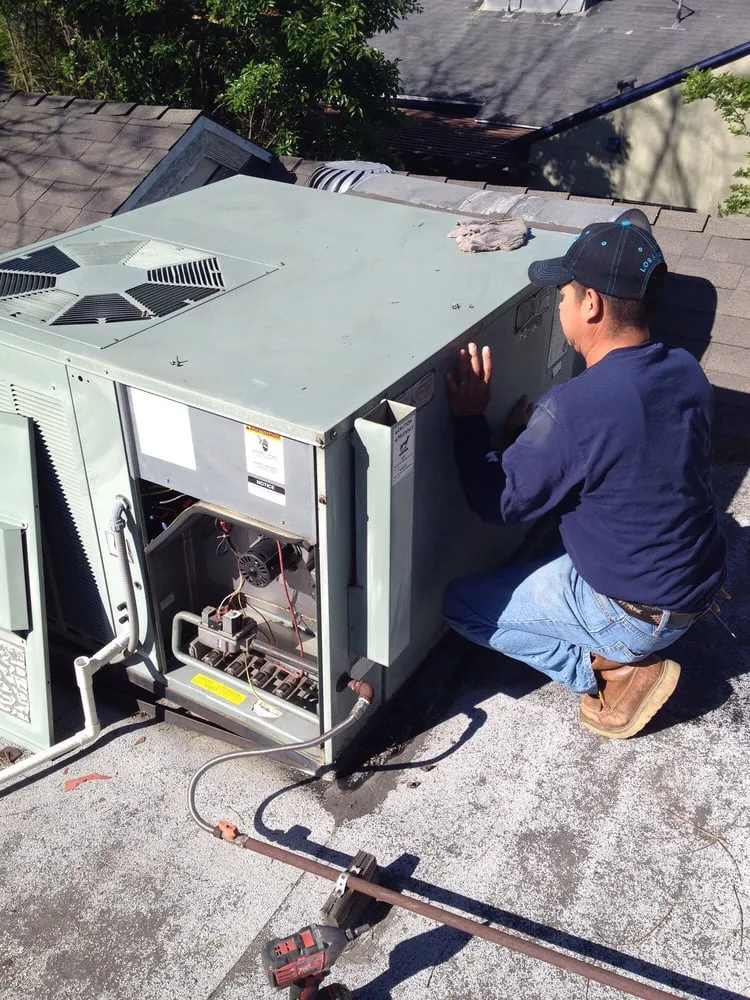 Expert circuit breaker repair experts serving Sun Valley, CA - All Power Services