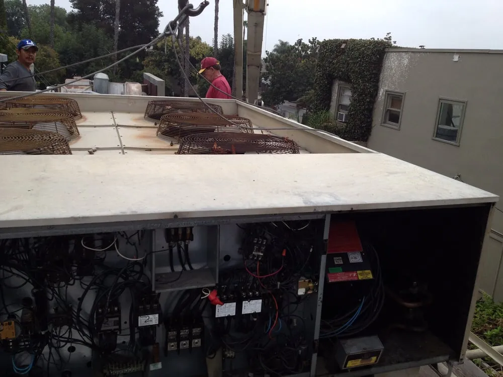 Affordable outlet and switch repair experts serving Sun Valley, CA - All Power Services