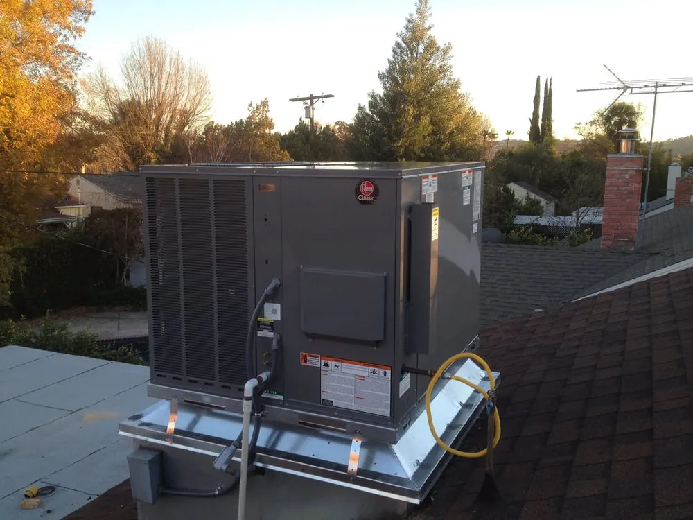 Affordable electrician providing outlet and switch repair in Sun Valley, CA - All Power Services