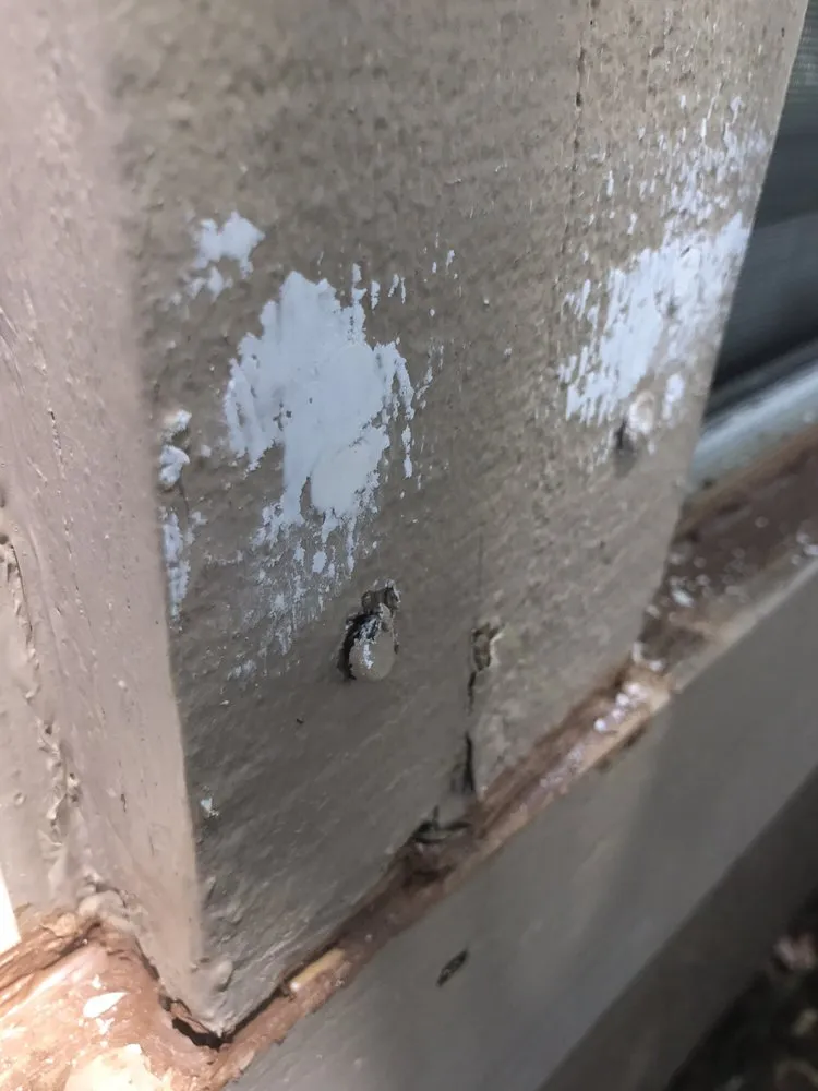 Expert electrician providing circuit breaker repair in , 