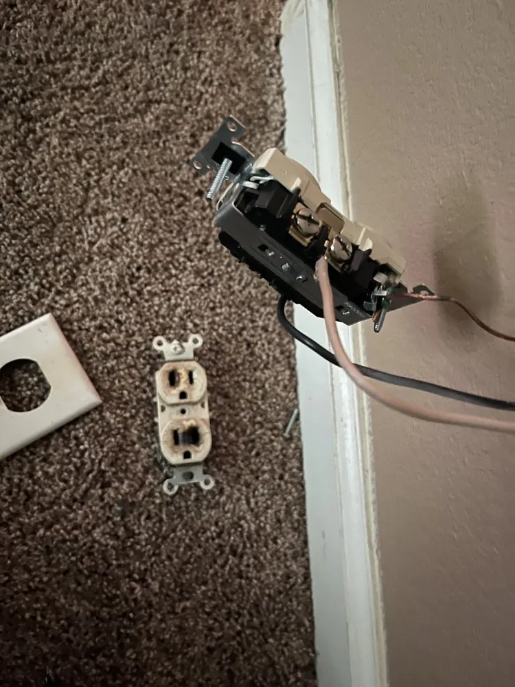 Slide of All Pro Handyman Jovani