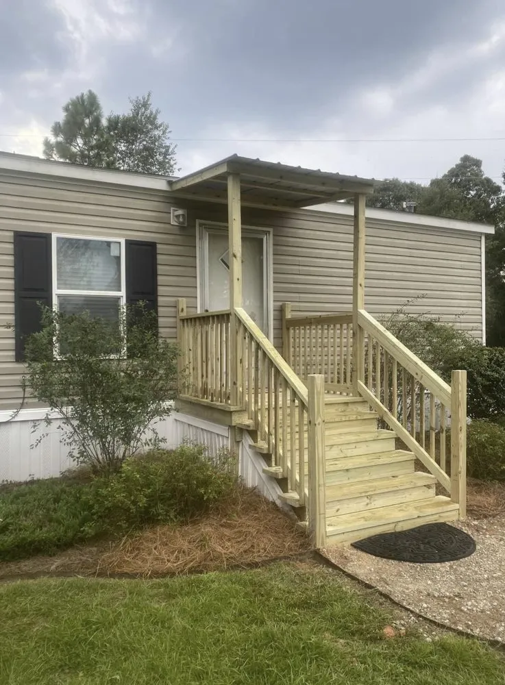 Affordable electrician providing panel upgrade in , 