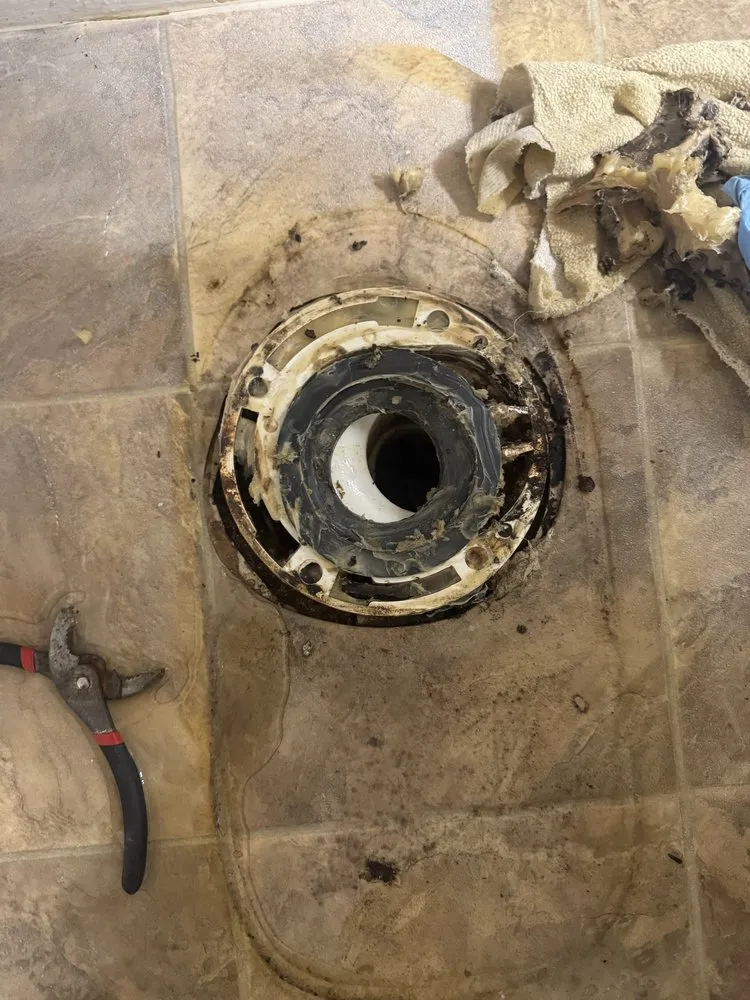 Emergency outlet and switch repair experts serving Avon, IN - All Seasons Home Services