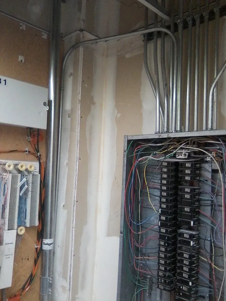 Slide of All Service Handyman and Electric