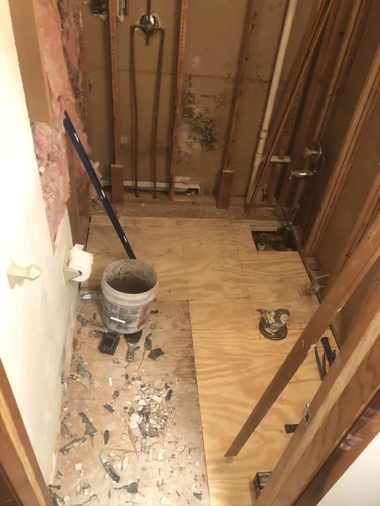 Reliable electrician providing panel upgrade in Kunkletown, PA - All Services General Contracting