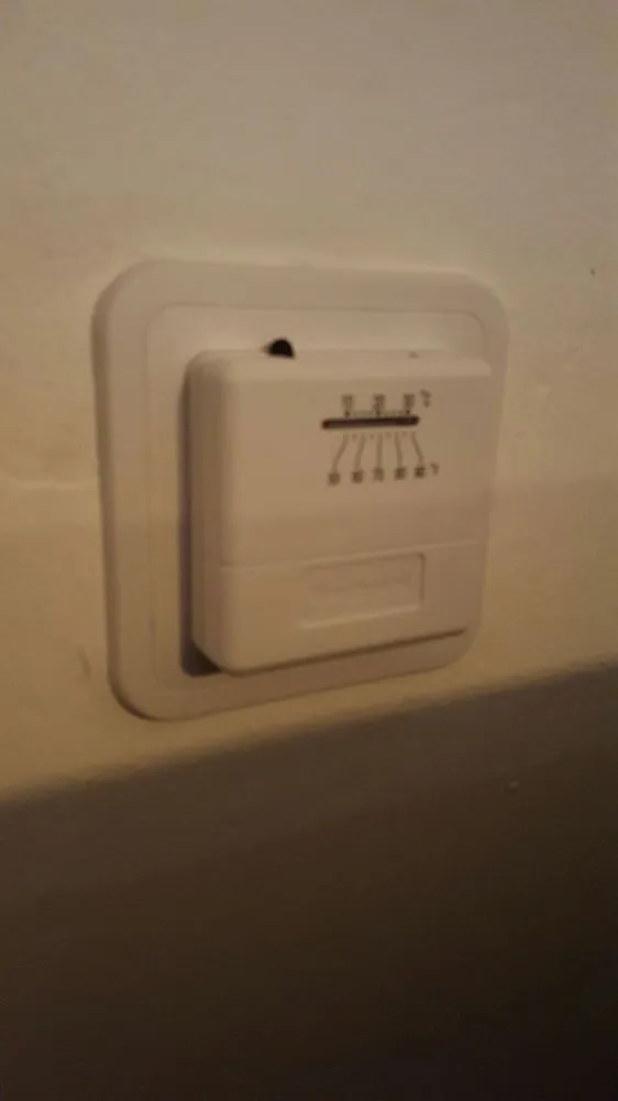 Slide of All Star Electric