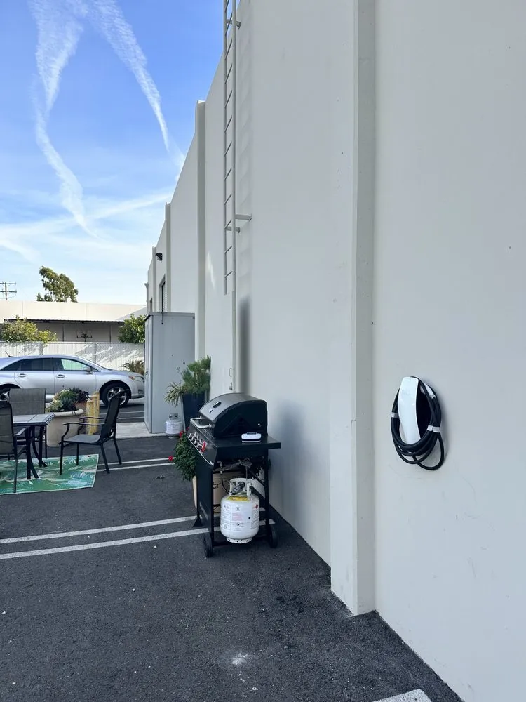 Professional electrical service for homes in circuit breaker repair, by