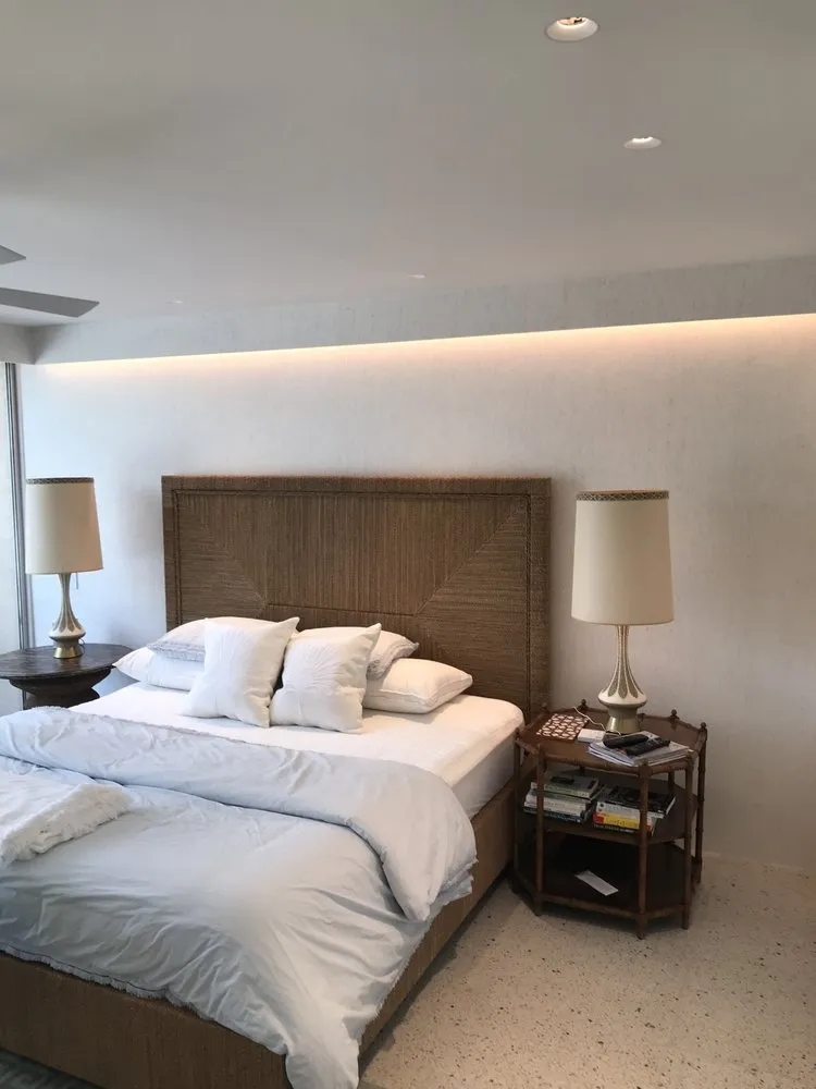 Slide of All Valley Electric and Lighting