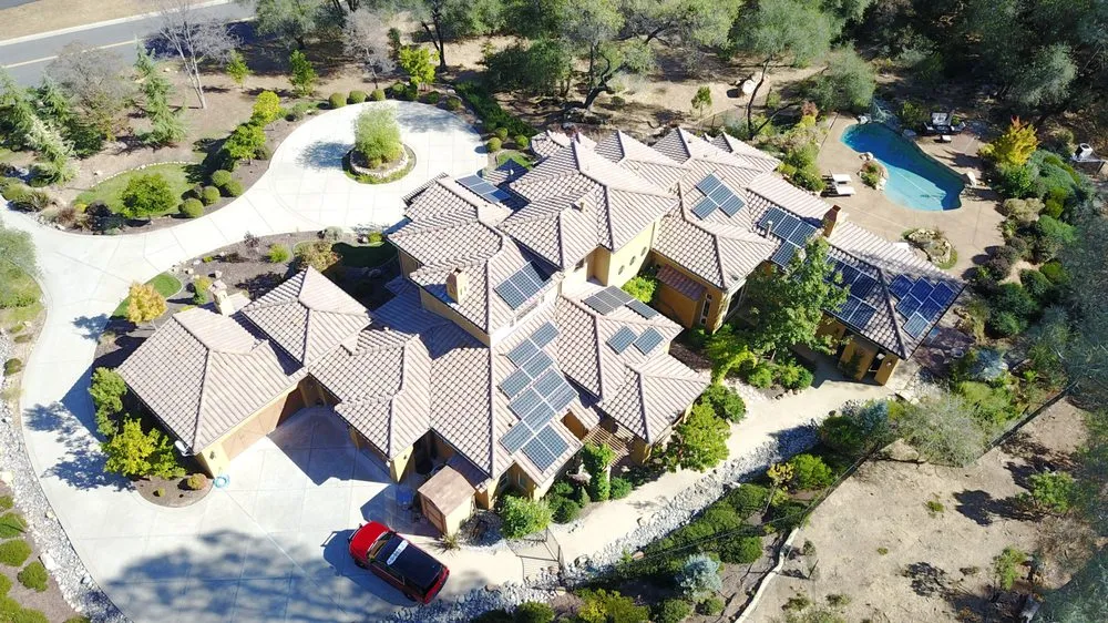 Slide of Allcom Electric & Solar