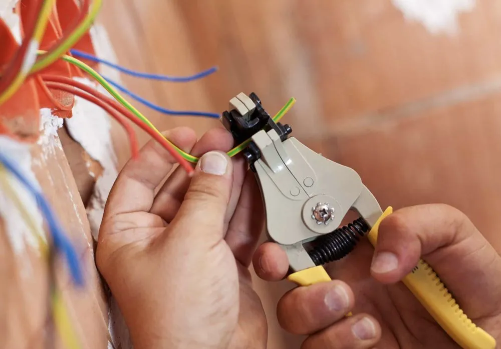 Slide of Allegiant Ventures