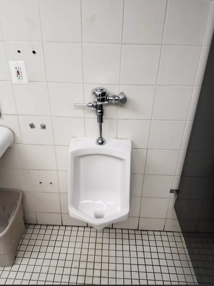 Slide of Allegiant Ventures