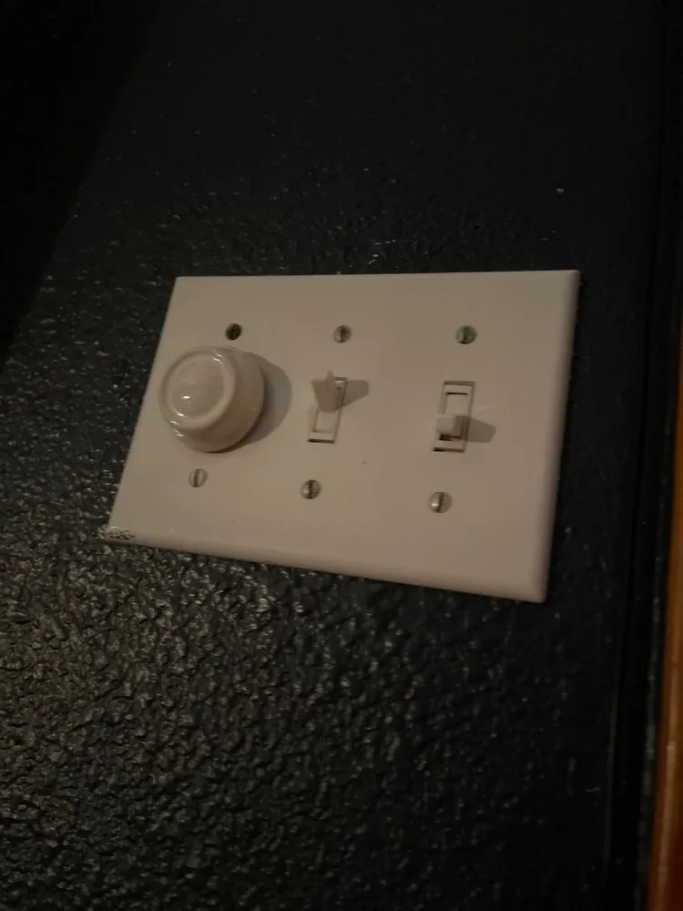 Slide of Allgood Electric