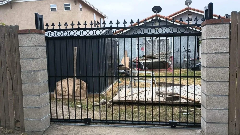 Slide of Allianceelectric & gate opener