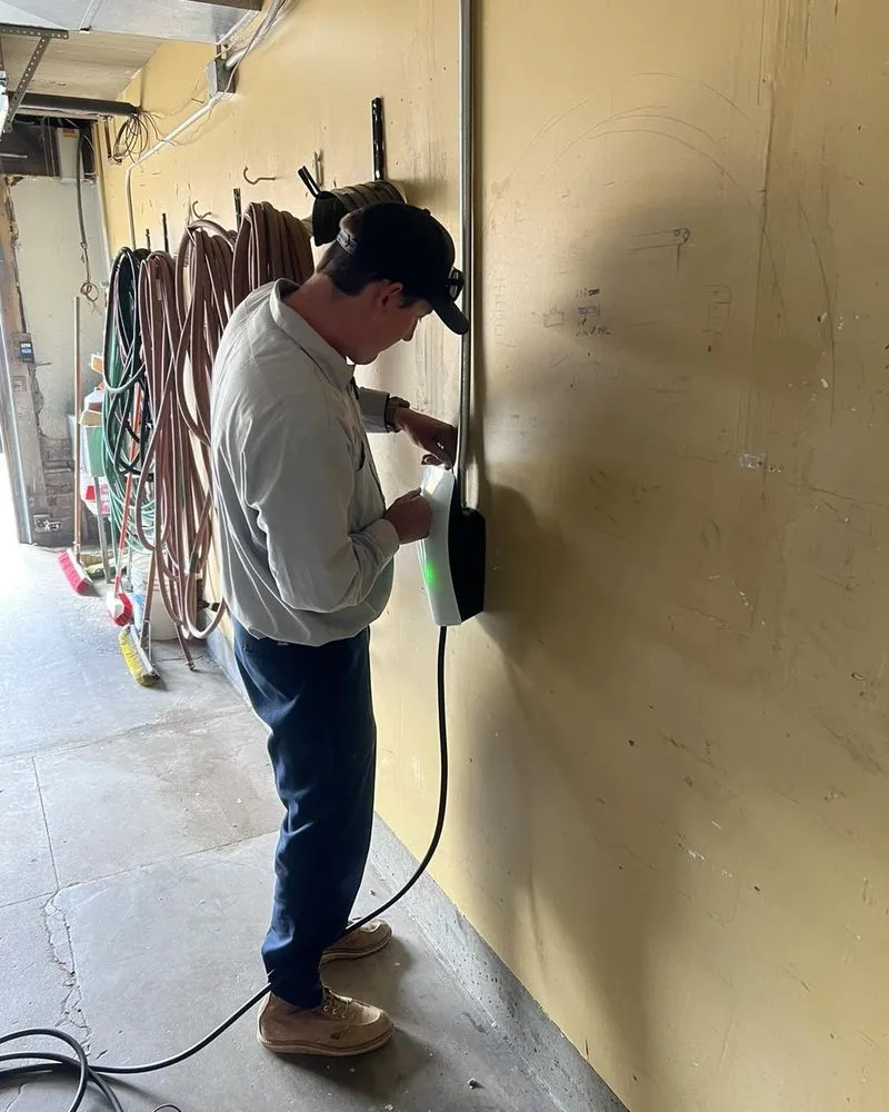 Expert electrical service for homes in electrical repair,  by 