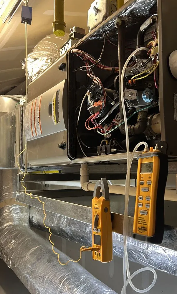 Emergency electrical service for homes in electrical repair, by