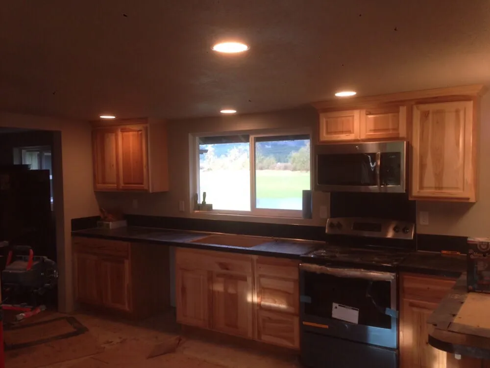 Expert electrician providing emergency electrical service in Oakville, WA - Allison Electric